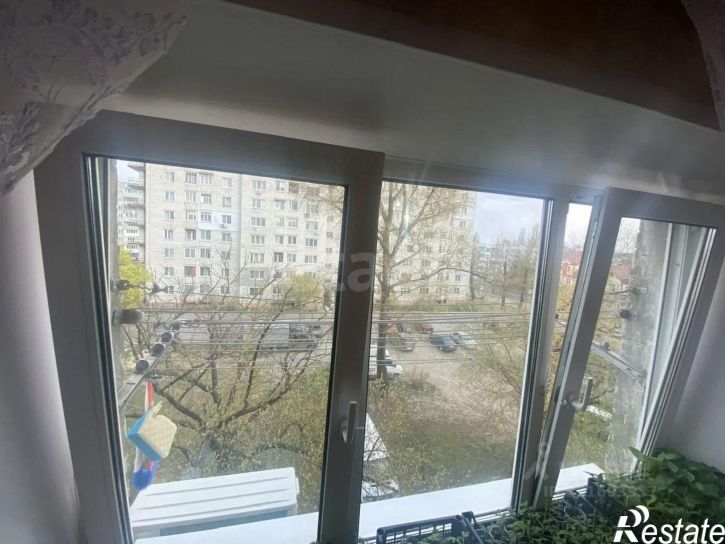 Комната ул академика Королева, 12,  д. 12