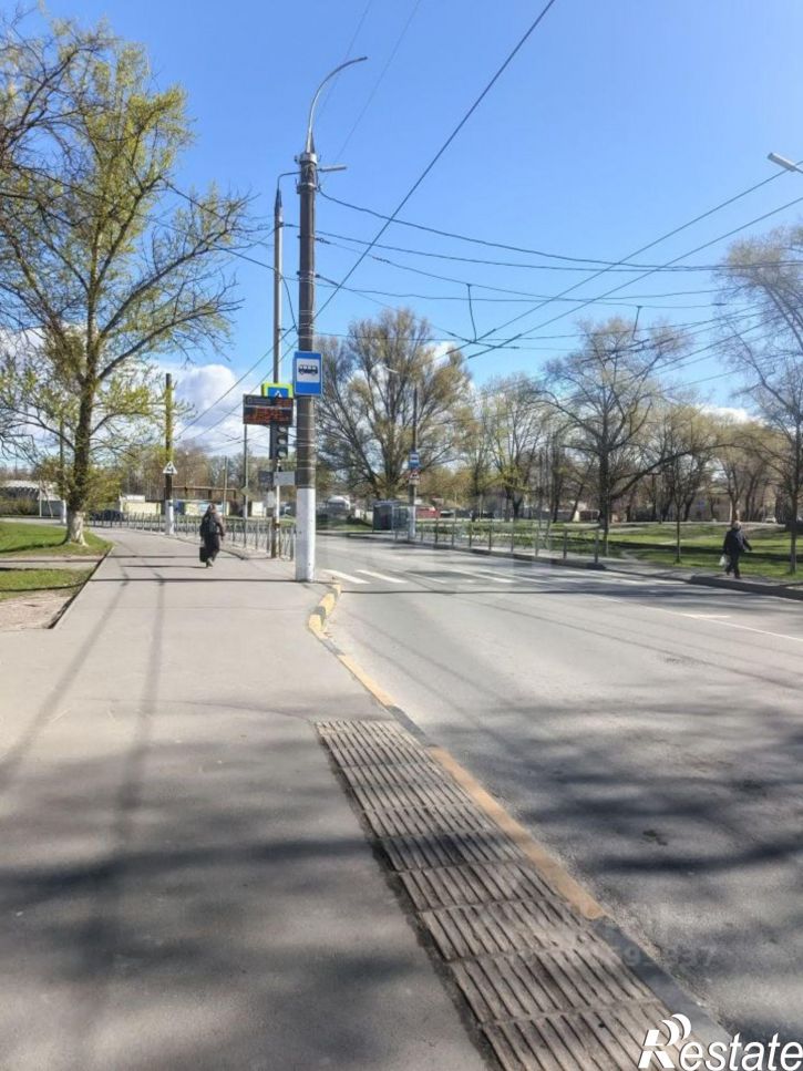 Комната ул академика Королева, 12,  д. 12