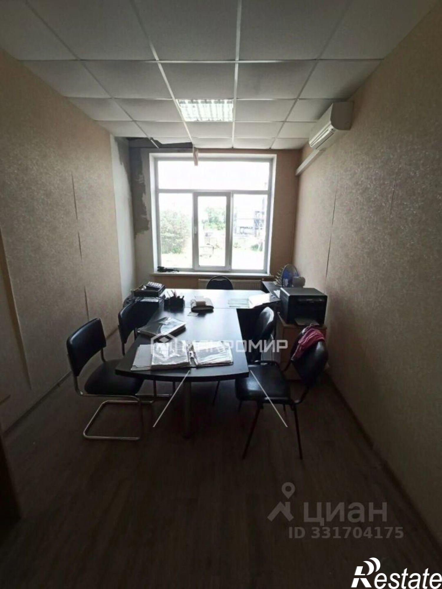 Купить производственную площадь за 37 983 000 рублей на пер Кравцова, 4
