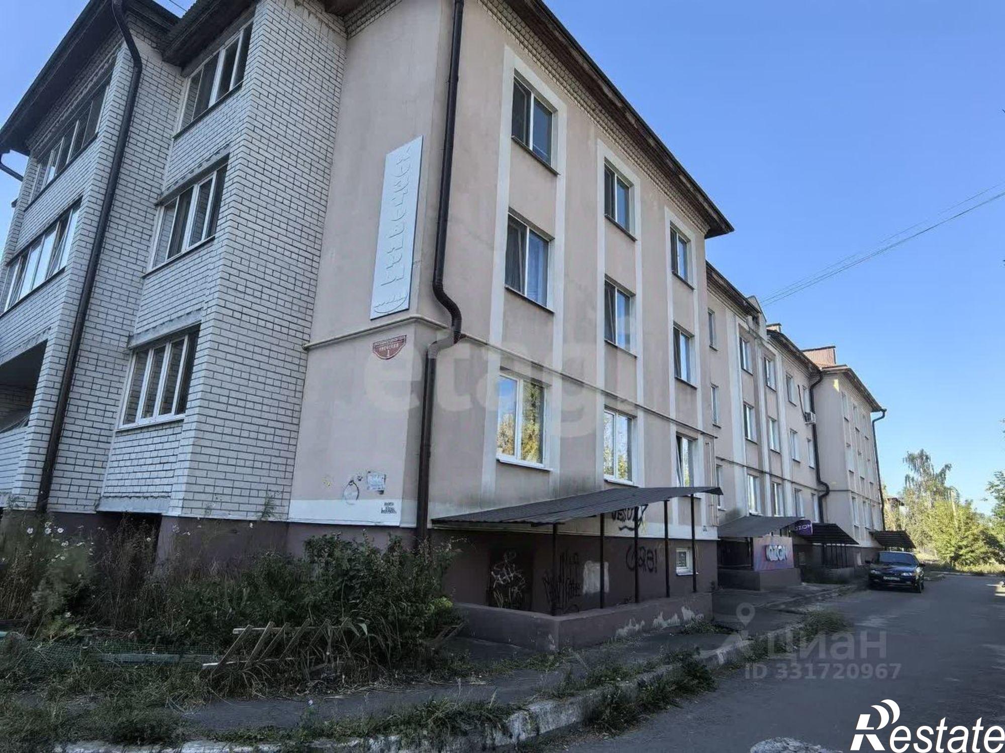 Купить офис, помещение под офис за 1 950 000 рублей на ул Унечская, 1