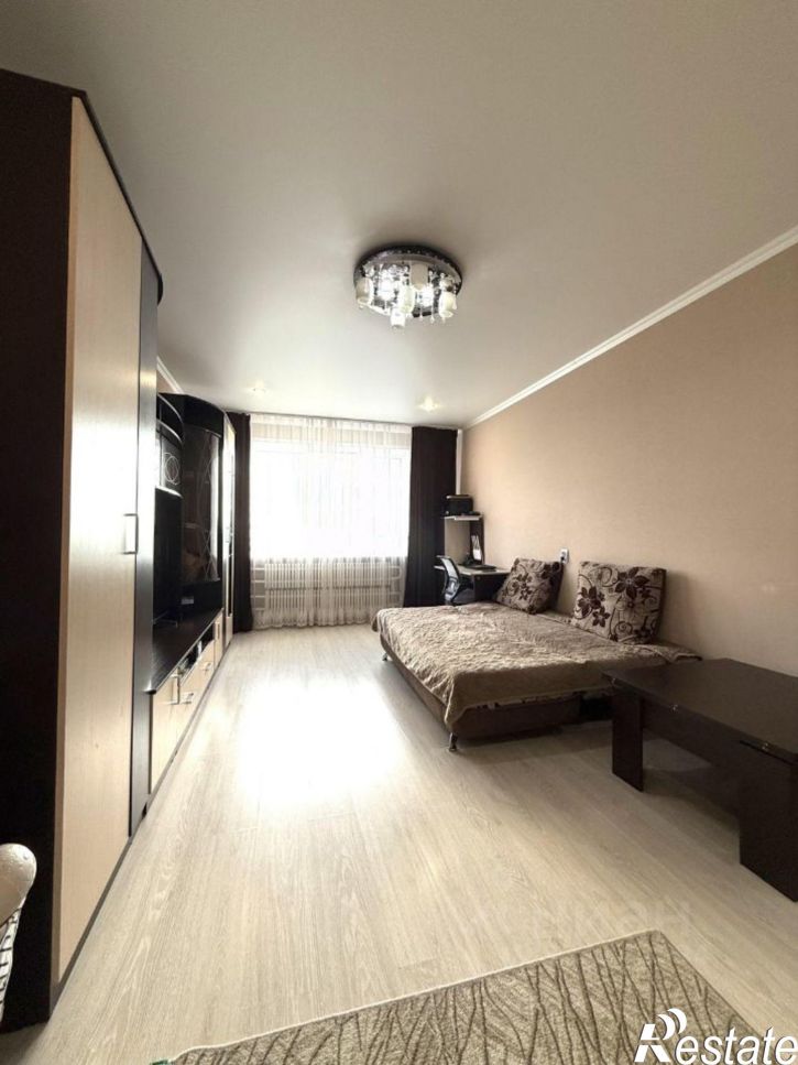 2-комн квартира ул Абашева, 8,  д. 8