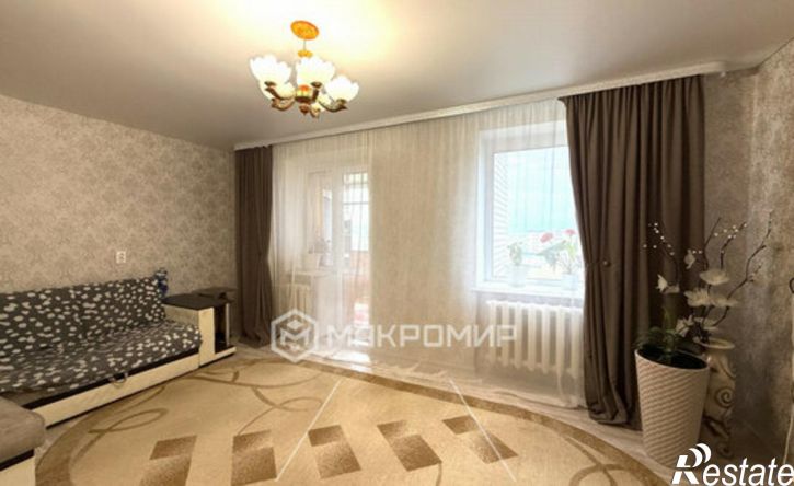 3-комн квартира пер Литвинова, 1,  д. 1