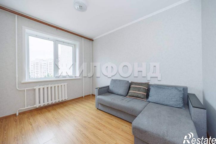 3-комн квартира Романа Брянского ул., д.6