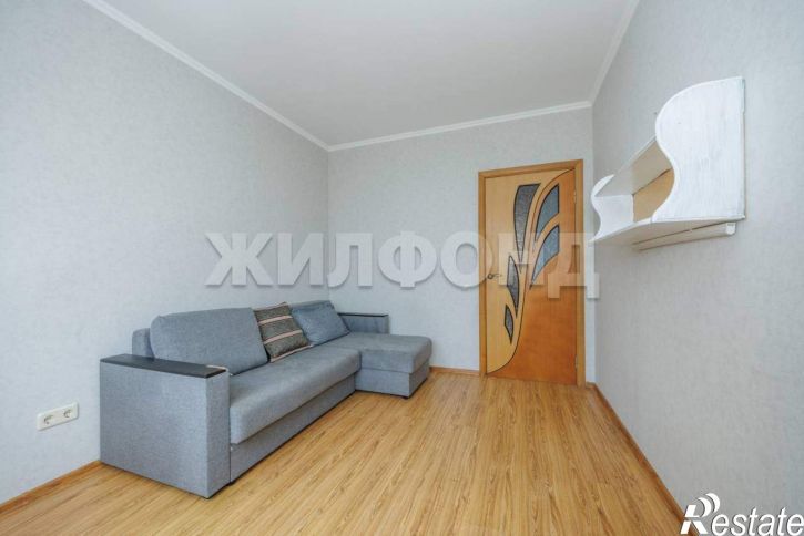 3-комн квартира Романа Брянского ул., д.6