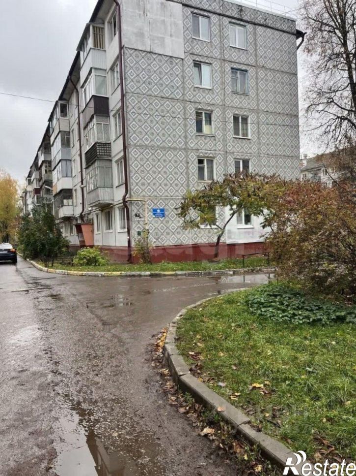 3-комн квартира пр-д 2-й Станке Димитрова, 7Б,  д. 7Б