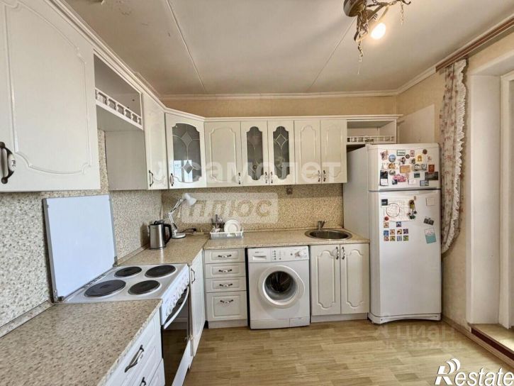 3-комн квартира ул Камозина, 43,  д. 43