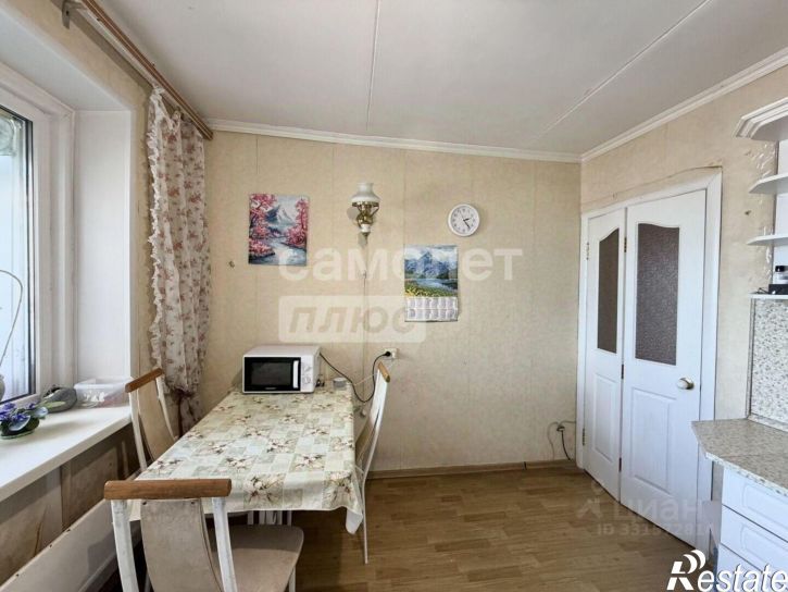 3-комн квартира ул Камозина, 43,  д. 43
