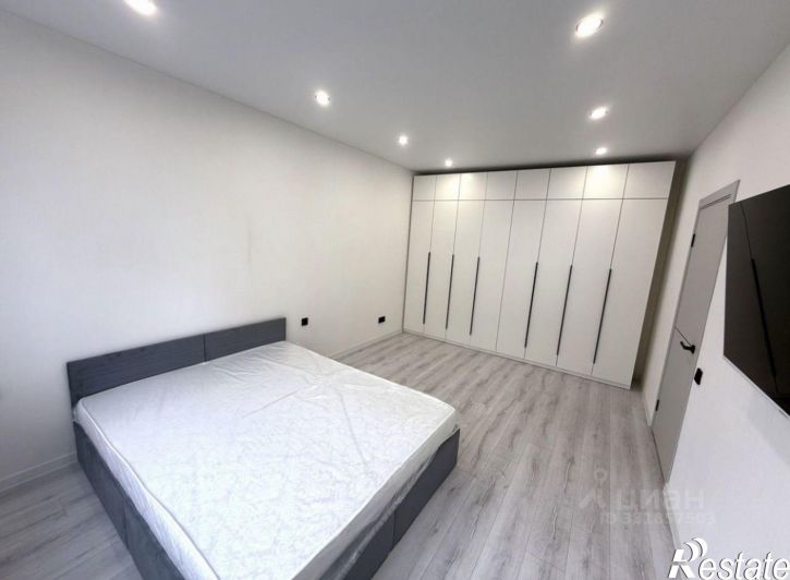 1-комн квартира проспект Станке Димитрова, 67к7