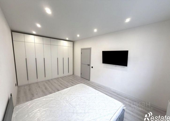 1-комн квартира проспект Станке Димитрова, 67к7