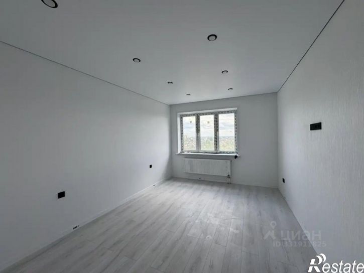 3-комн квартира проспект Станке Димитрова, 67к7