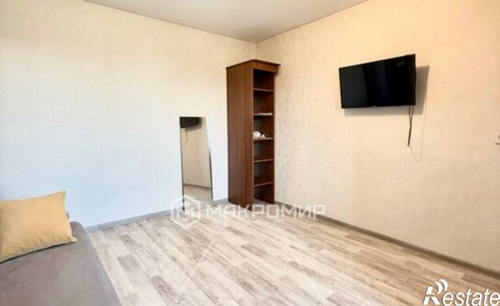 1-комн квартира ул Дзержинского, 42А,  д. 42А