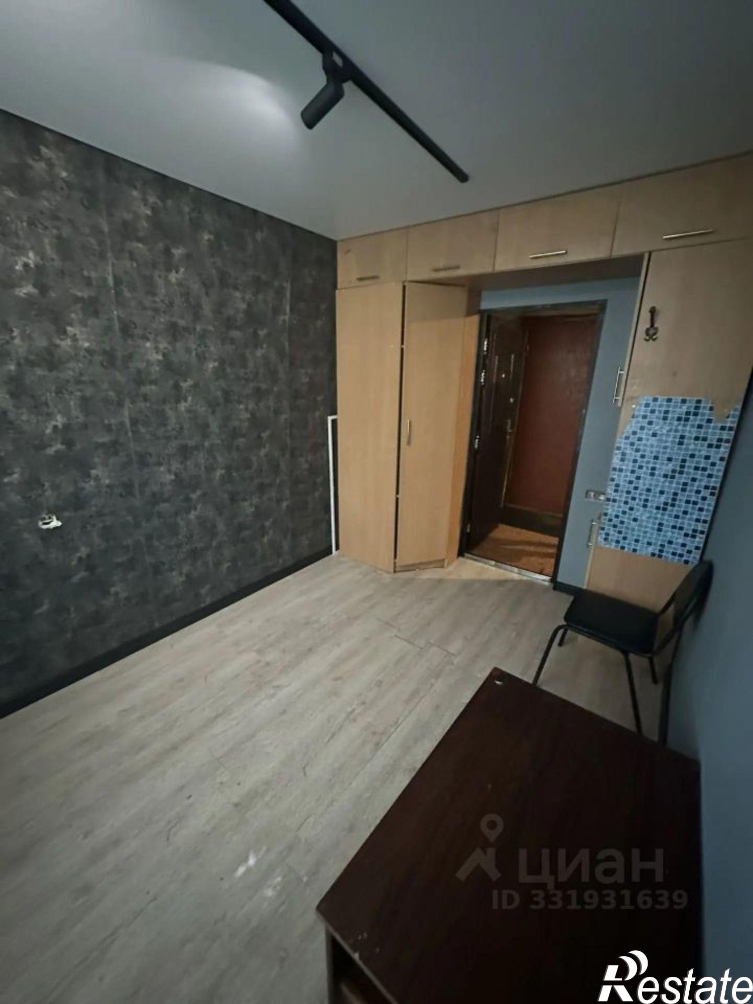 Купить комнату за 650 000 рублей на ул Красноармейская, 166