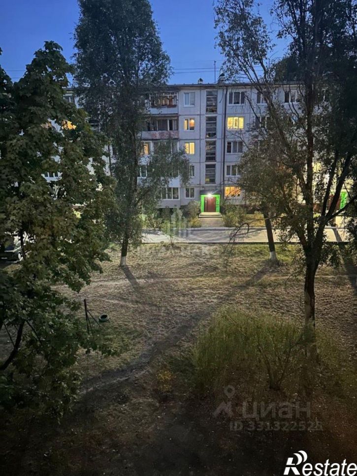 2-комн квартира улица Камозина, 30,  д. 30