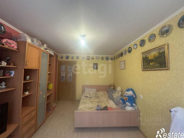 2-комн квартира ул Крахмалева, 1,  д. 1
