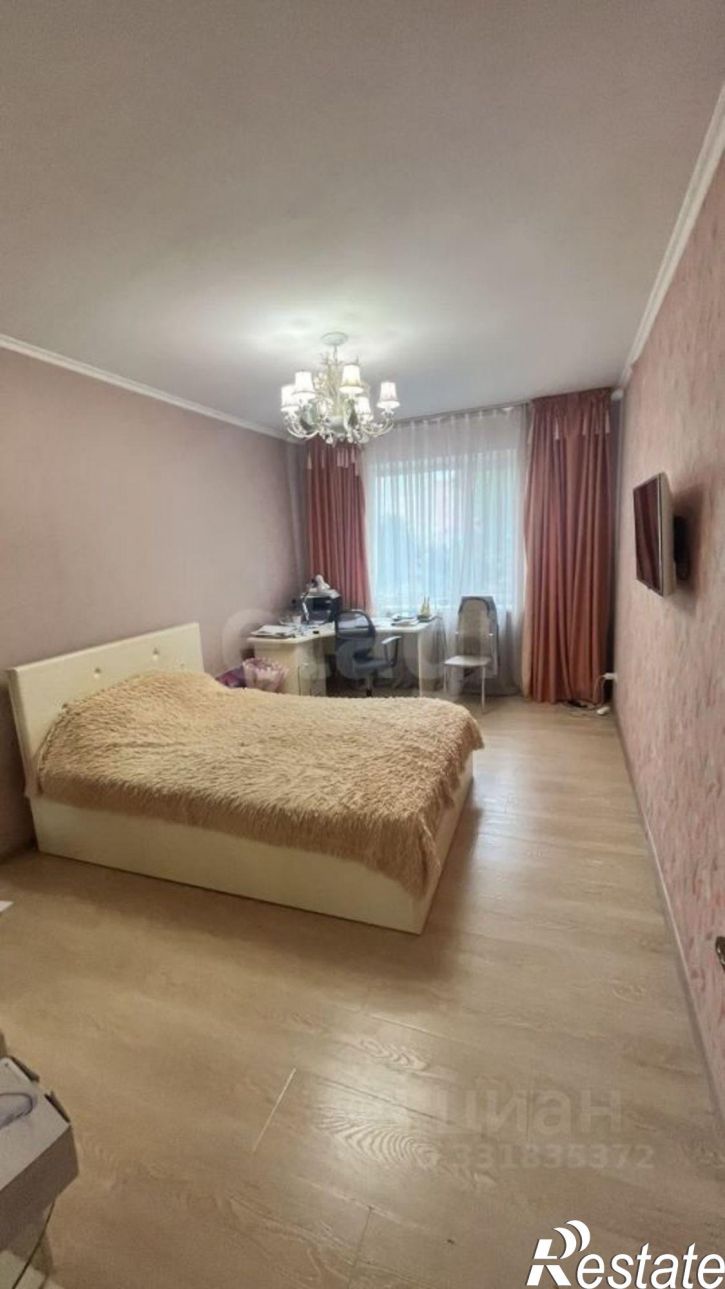 3-комн квартира ул Романа Брянского, 25,  д. 25