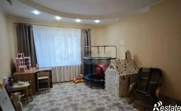 3-комн квартира ул Богдана Хмельницкого, 37,  д. 37