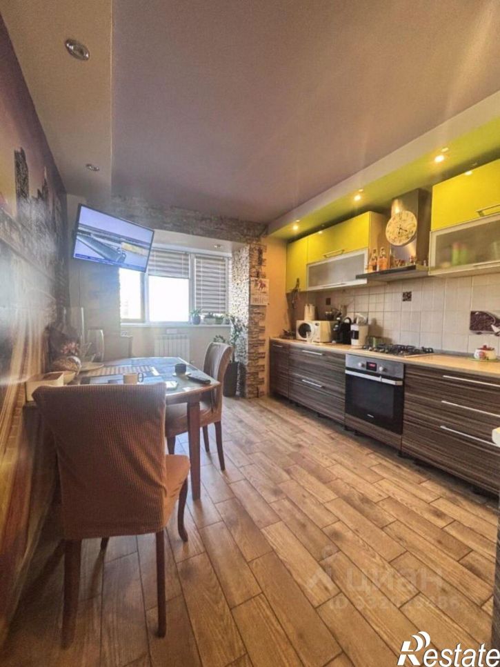 2-комн квартира ул Медведева, 65 3,  д. 65 3,  к. 3