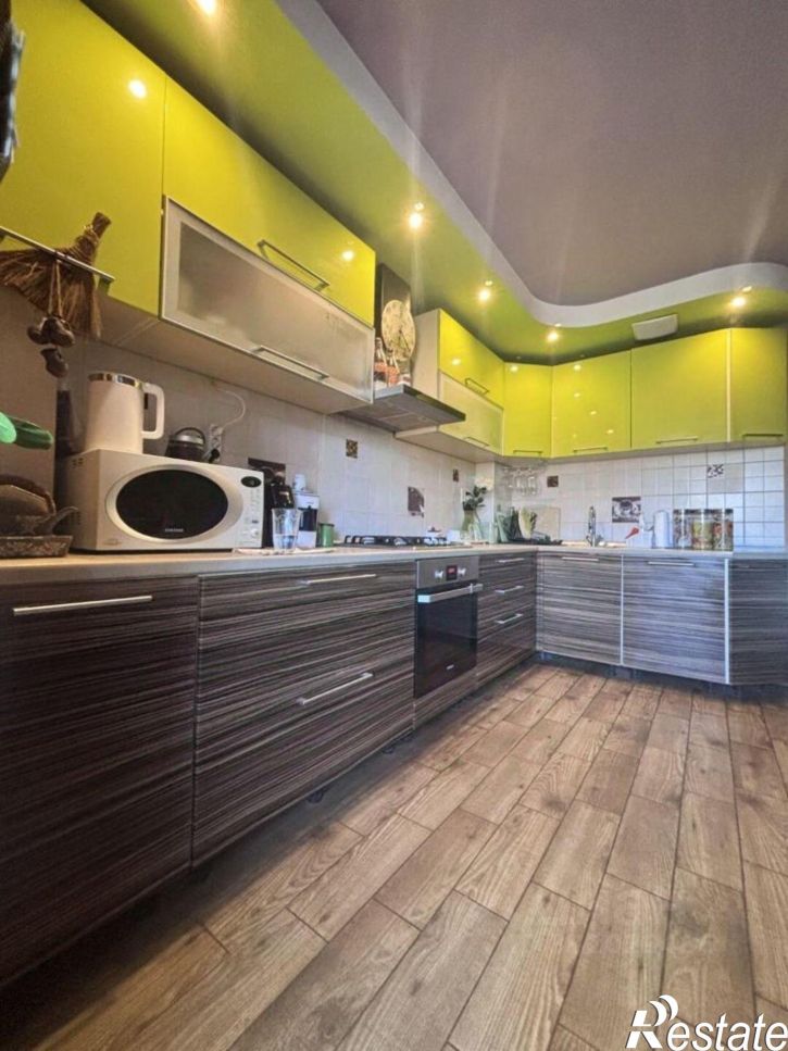 2-комн квартира ул Медведева, 65 3,  д. 65 3,  к. 3