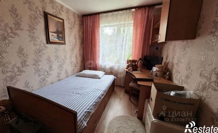 3-комн квартира ул Крахмалева, 6,  д. 6