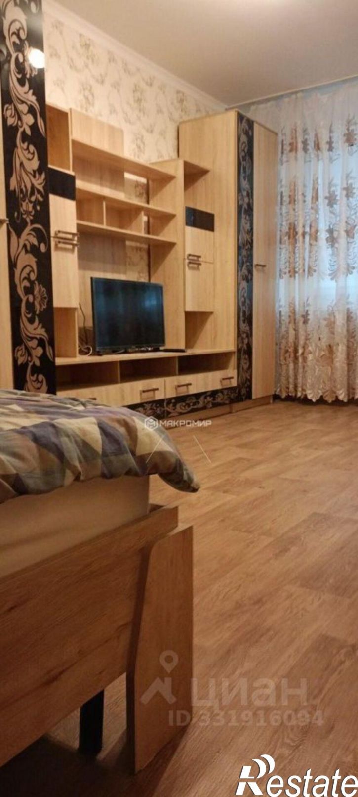1-комн квартира ул Авиационная, 10,  д. 10