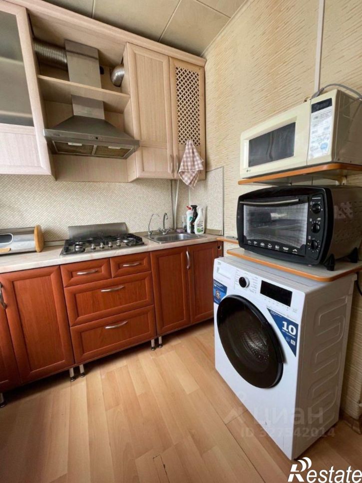 2-комн квартира ул Новозыбковская, 9,  д. 9