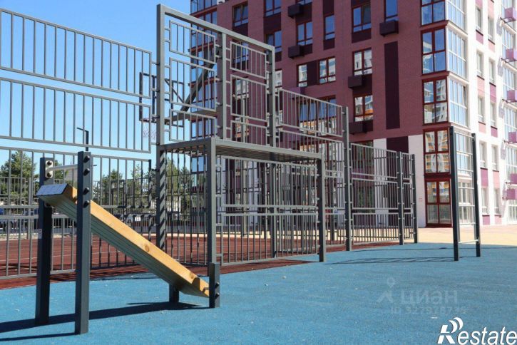 3-комн квартира в новом доме ул Комарова, 41,  д. 41