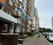 1-комн, 40кв м, этаж 7/19 ул Комарова, 53