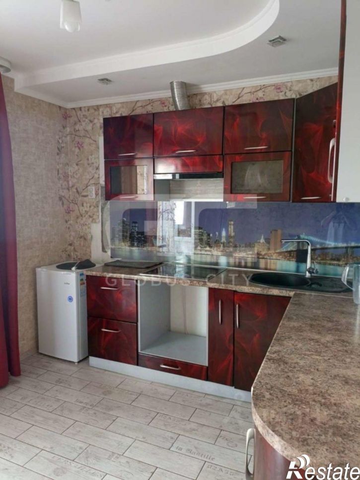 1-комн квартира ул Комарова, 59,  д. 59
