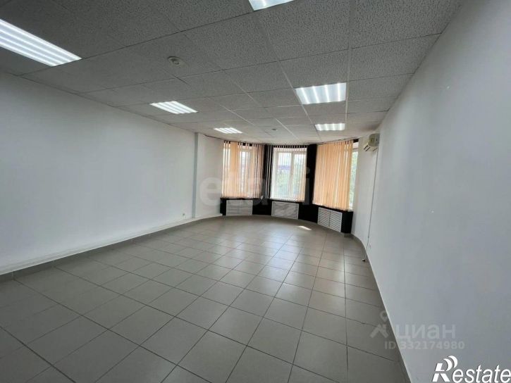 Офис пл Партизан, 1,  д. 1