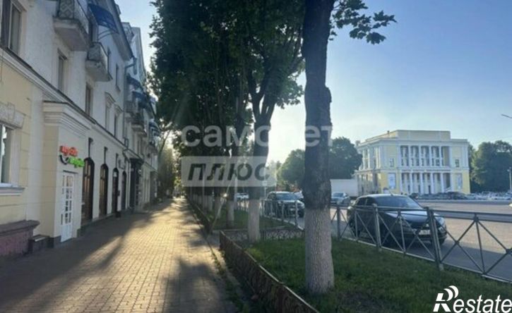 3-комн квартира ул Чапаева, 8,  д. 8