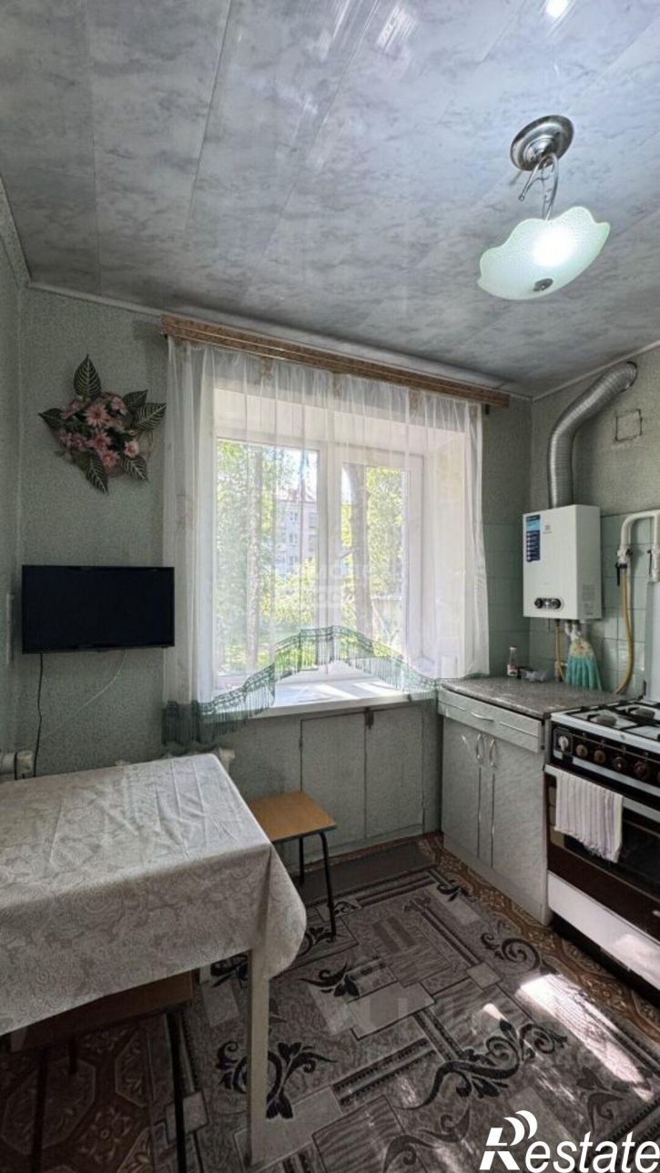 3-комн квартира пр-кт Станке Димитрова, 18,  д. 18