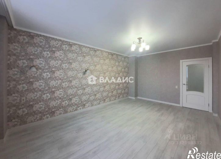 3-комн квартира ул Дуки, 77,  д. 77