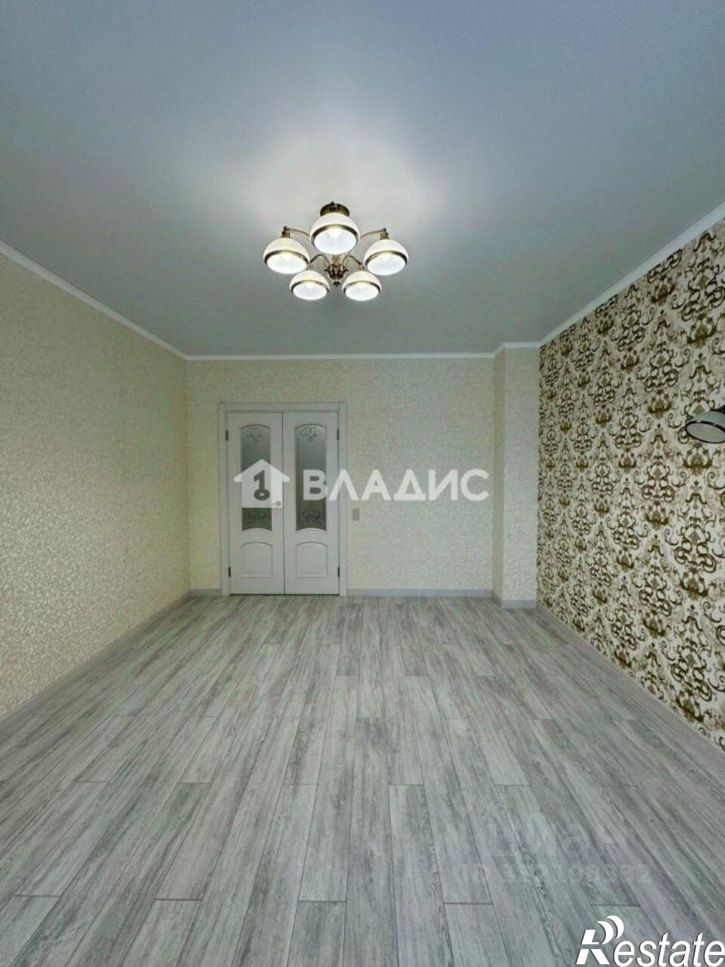 3-комн квартира ул Дуки, 77,  д. 77