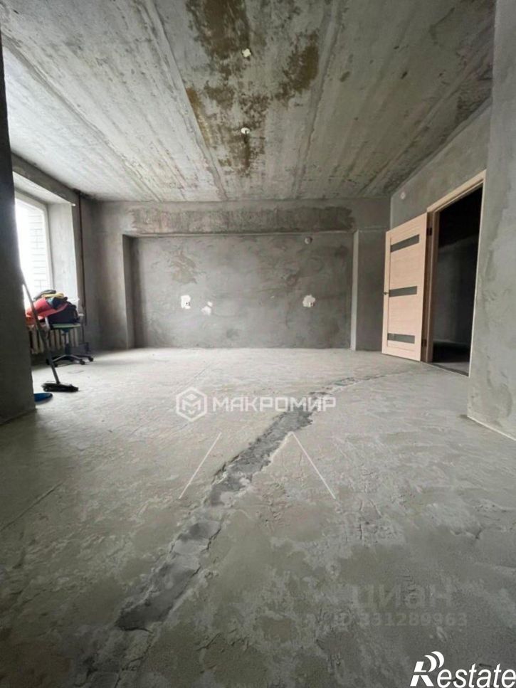 3-комн квартира Московский мкр, д.42, к.2