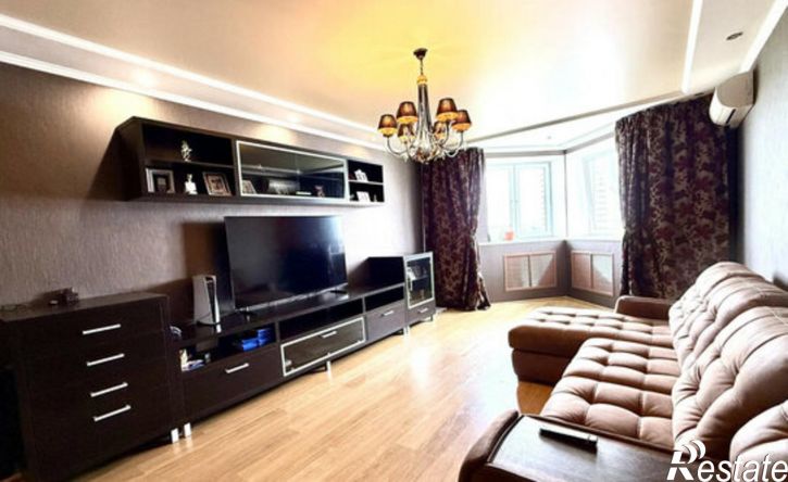 3-комн квартира ул Авиационная, 34,  д. 34