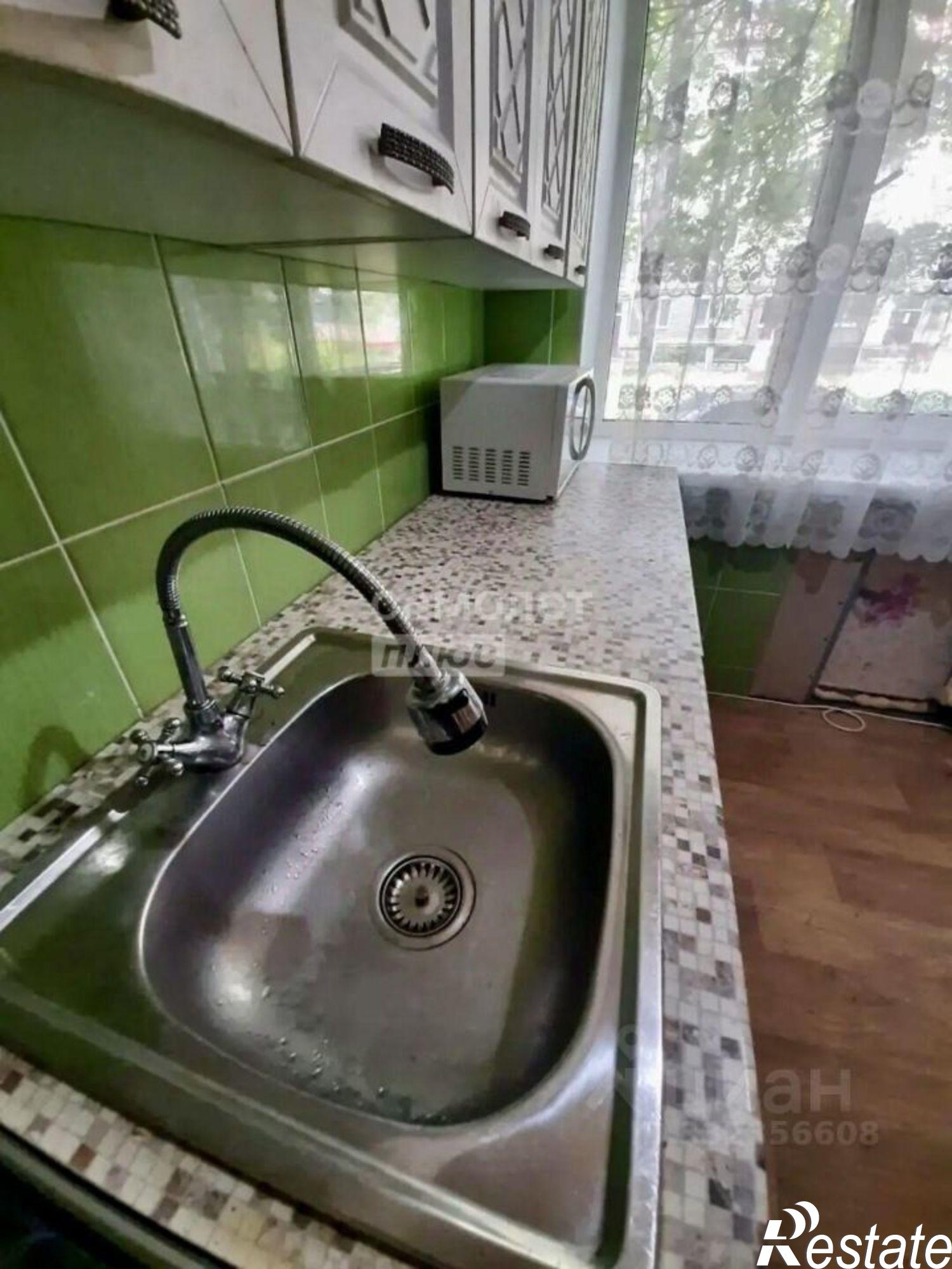 Купить квартиру за 2 295 000 рублей на ул Новозыбковская, 5