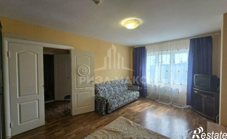 1-комн квартира ул Комарова, 61,  д. 61