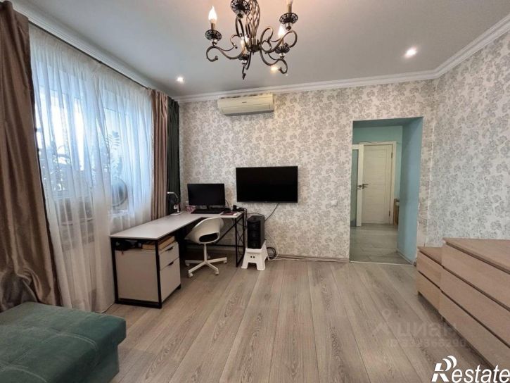 1-комн квартира ул Горбатова, 10,  д. 10