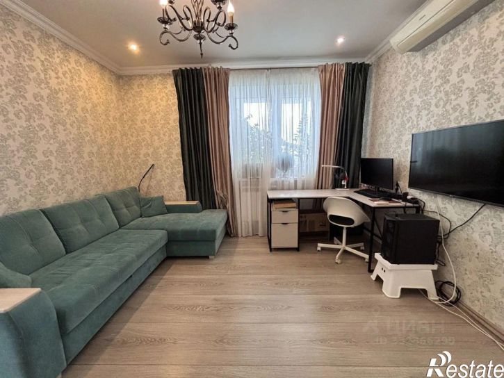 1-комн квартира ул Горбатова, 10,  д. 10