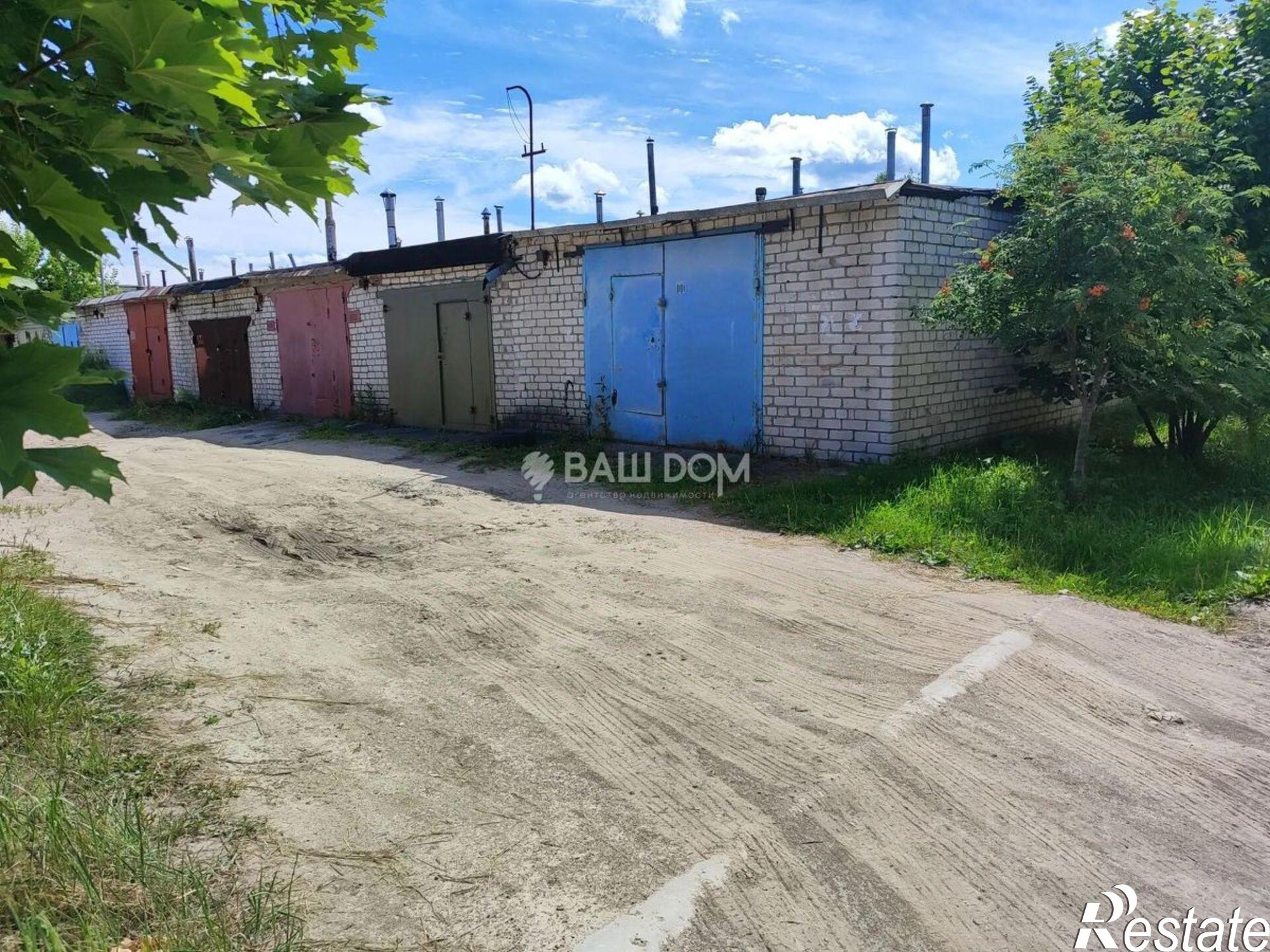 Купить гараж, место в паркинге за 560 510 рублей на ул Карачижская, 79/4