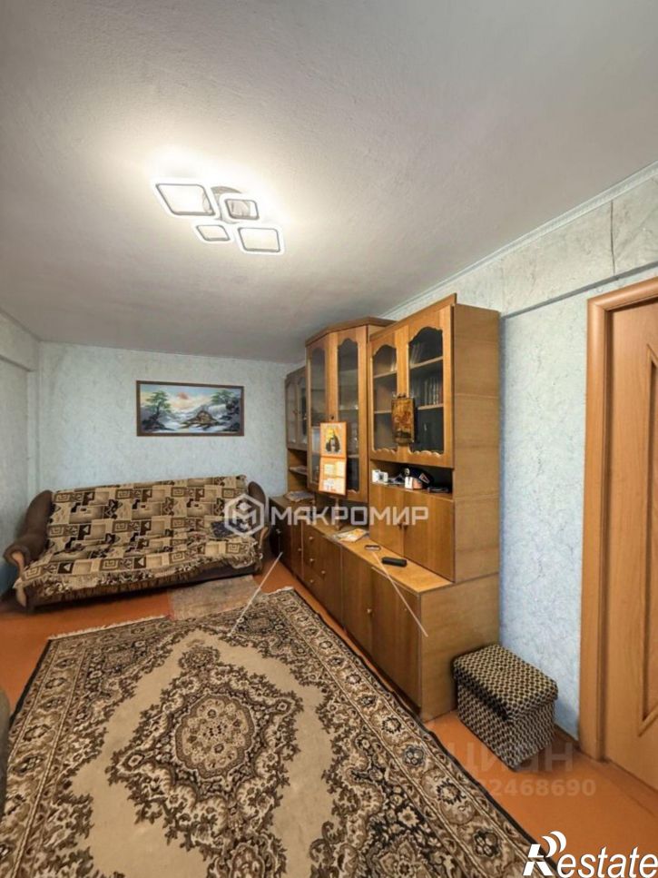 2-комн квартира ул Вали Сафроновой, 3,  д. 3
