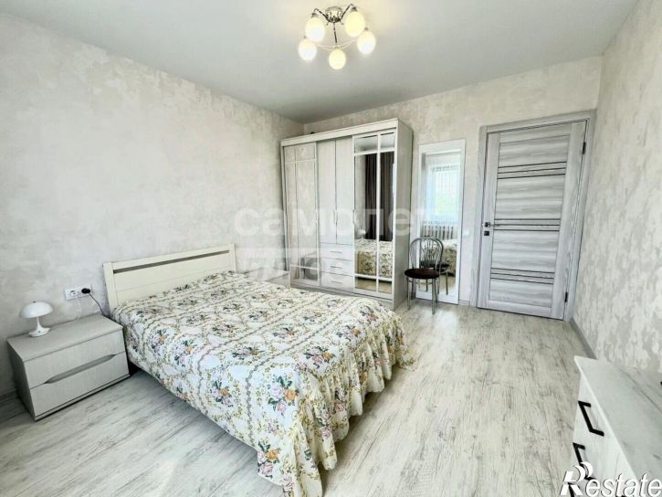 2-комн квартира ул Крахмалева, 33,  д. 33