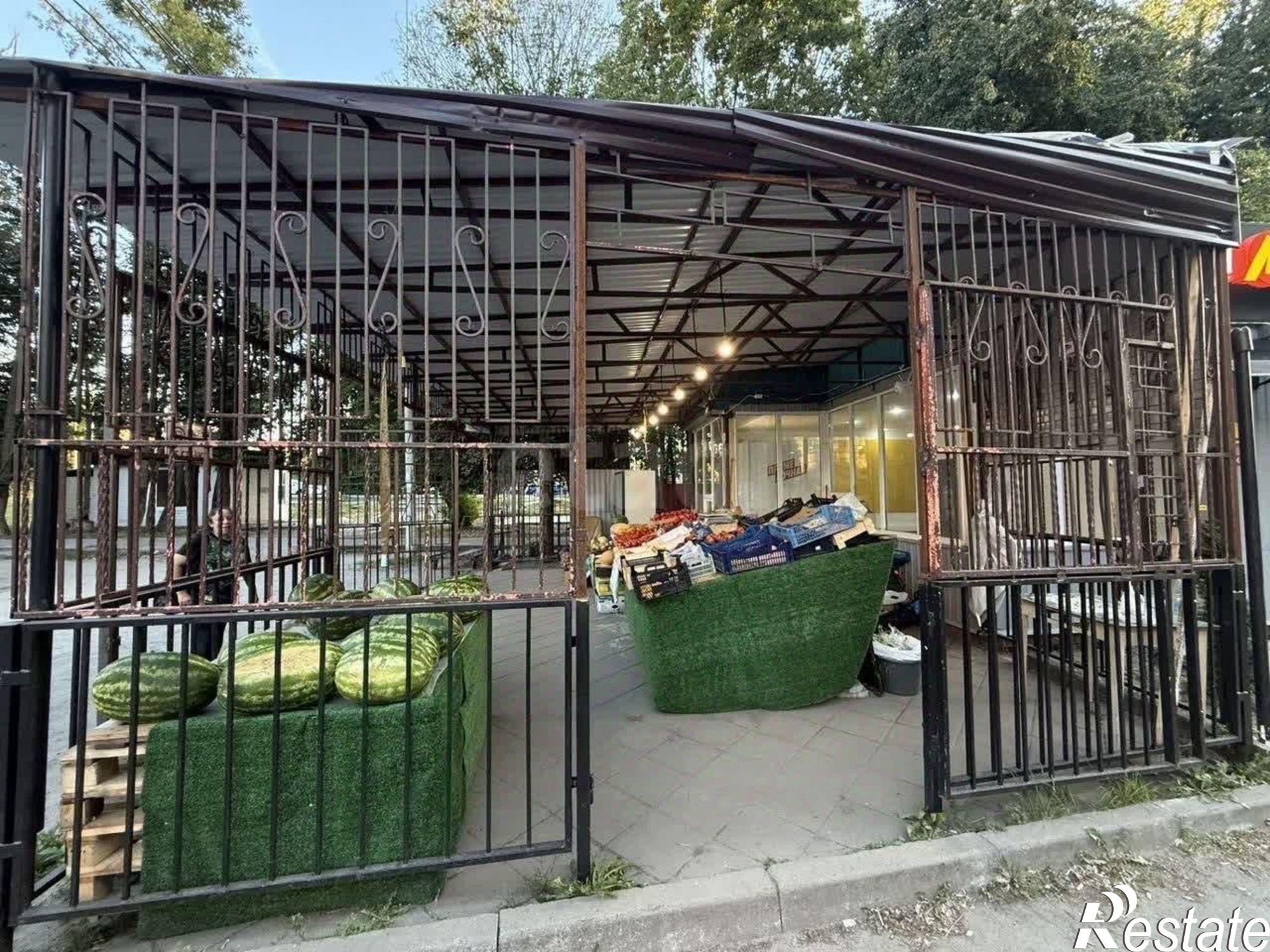 Купить торговое помещение за 7 600 040 рублей на ул Брянского Фронта, 20