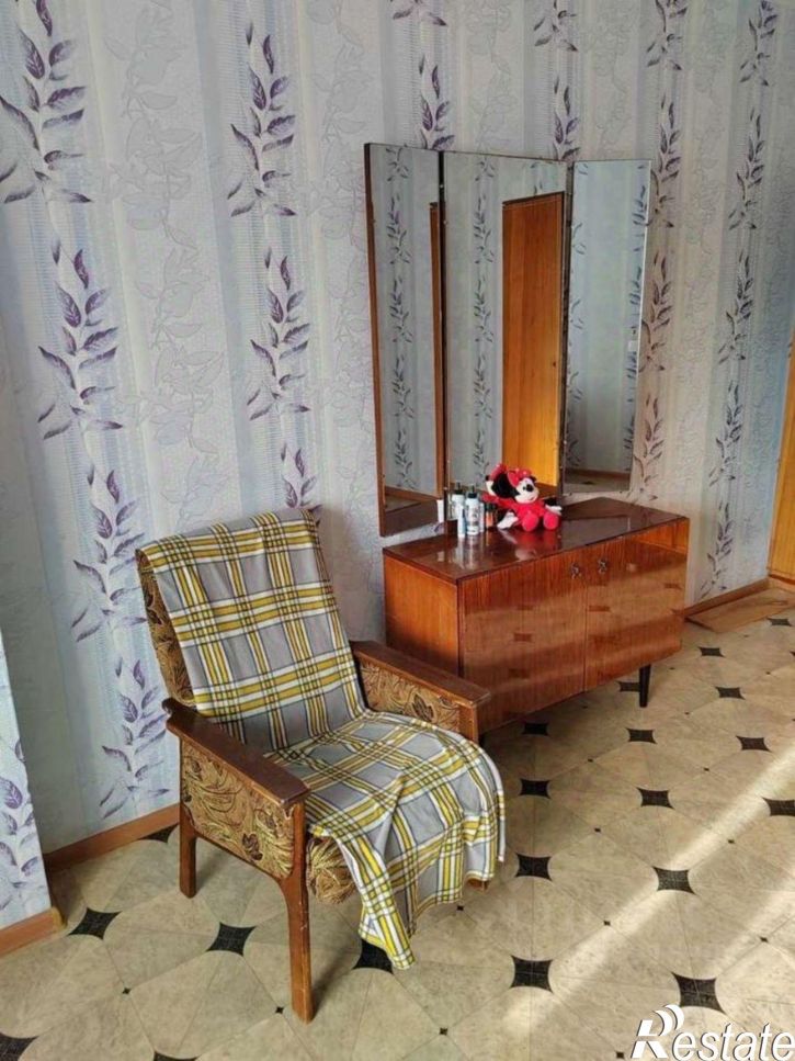 1-комн квартира ул Комарова, 61,  д. 61