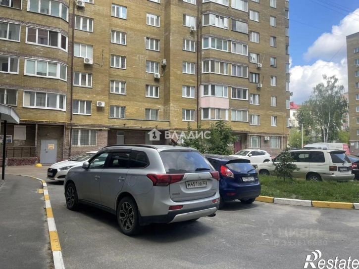 2-комн квартира ул Медведева, 65 3,  д. 65 3,  к. 3