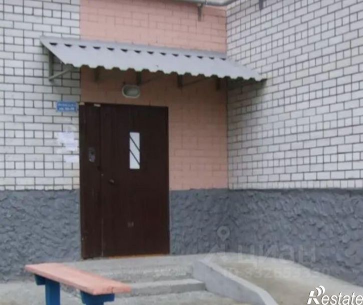 2-комн квартира пер Менжинского, 70,  д. 70