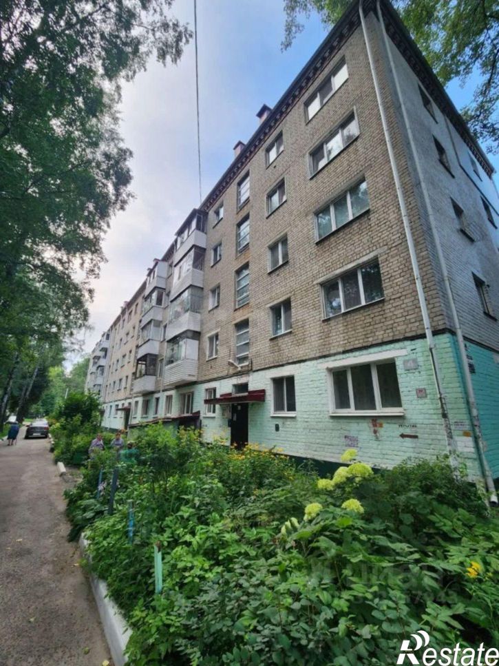 2-комн квартира пр-кт Станке Димитрова, 4,  д. 4