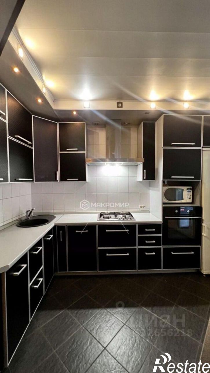2-комн квартира ул Ромашина, 58 1,  д. 58 1,  к. 1