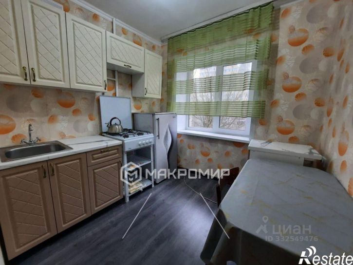 1-комн квартира ул Менжинского, 4,  д. 4