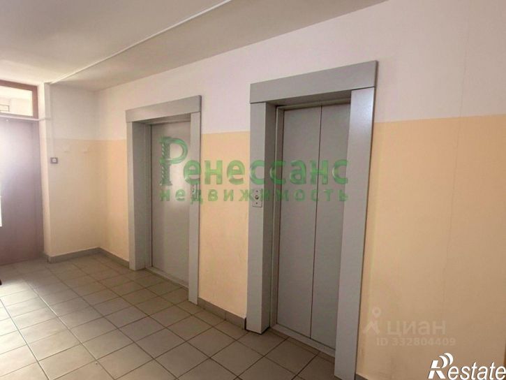 3-комн квартира ул Комарова, 53,  д. 53